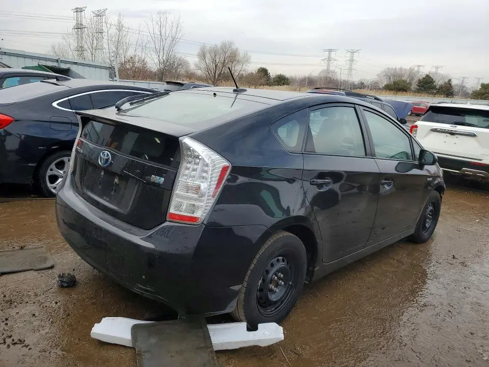 2010 TOYOTA PRIUS II  