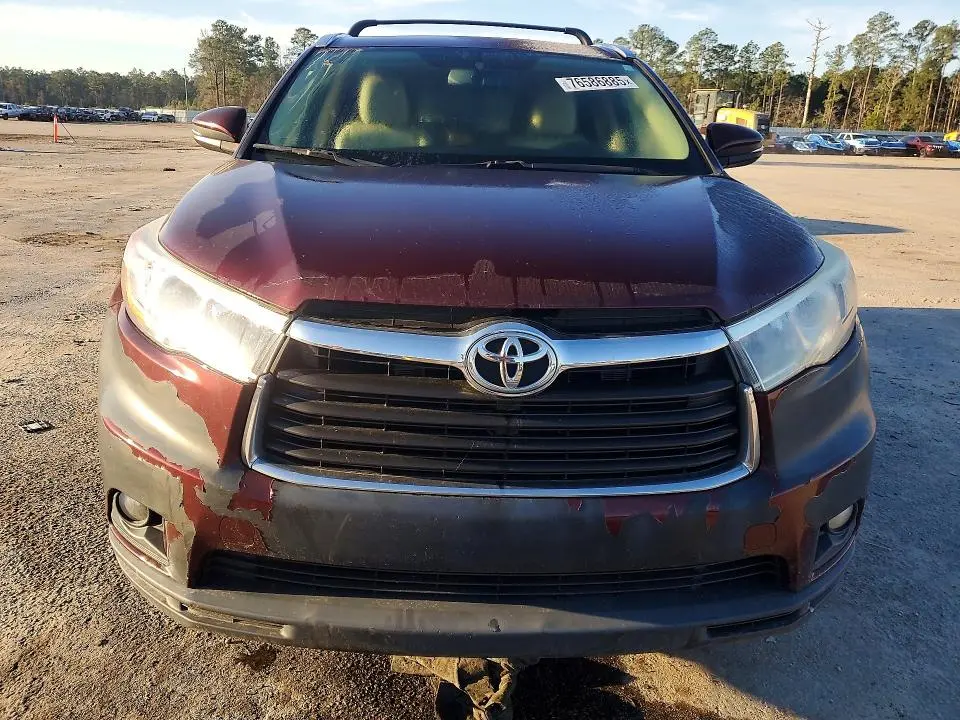 2015 TOYOTA HIGHLANDER XLE  