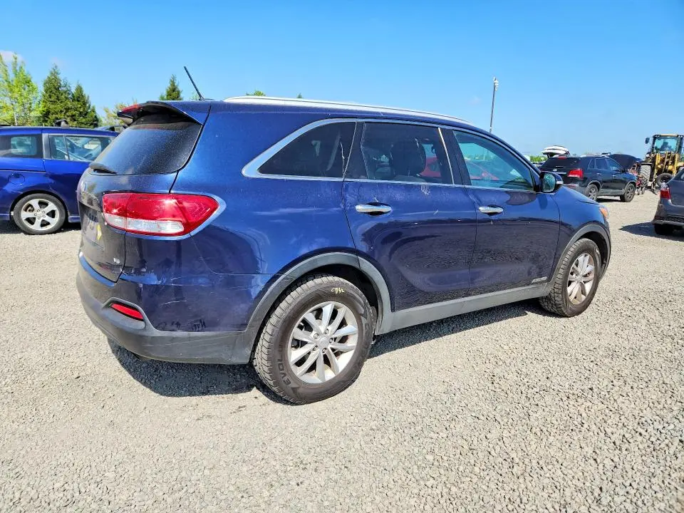 2017 KIA SORENTO LX V6  