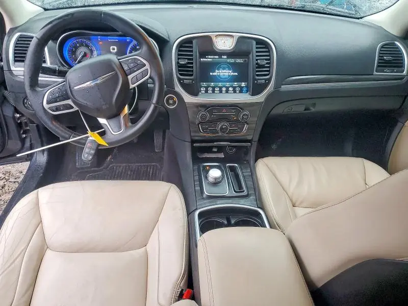 2018 CHRYSLER 300 TOURING  