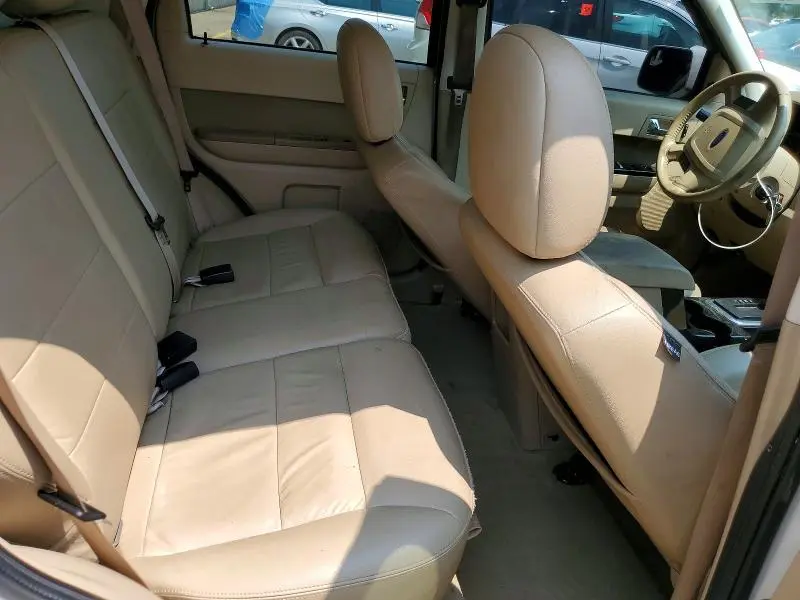 2011 FORD ESCAPE LIMITED  