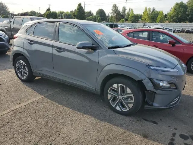 2023 HYUNDAI KONA SE