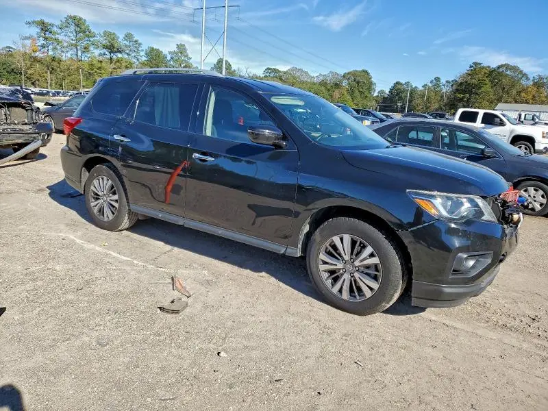 2020 NISSAN PATHFINDER SV  