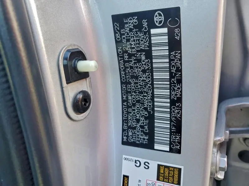 2022 TOYOTA COROLLA LE  