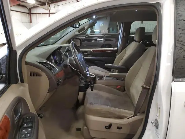 2013 CHRYSLER TOWN & COUNTRY TOURING  