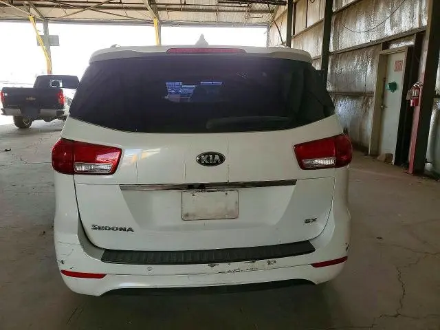 2018 KIA SEDONA SX  