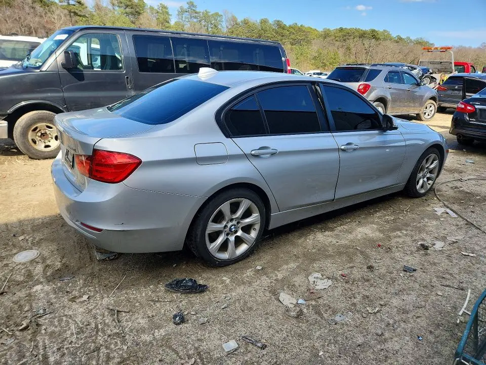 2013 BMW 320 I XDRIVE  