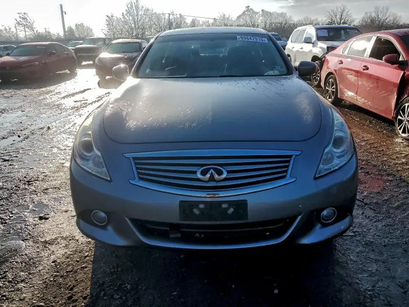 2013 INFINITI G37   