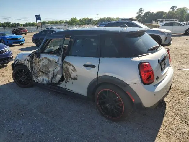 2016 MINI COOPER   