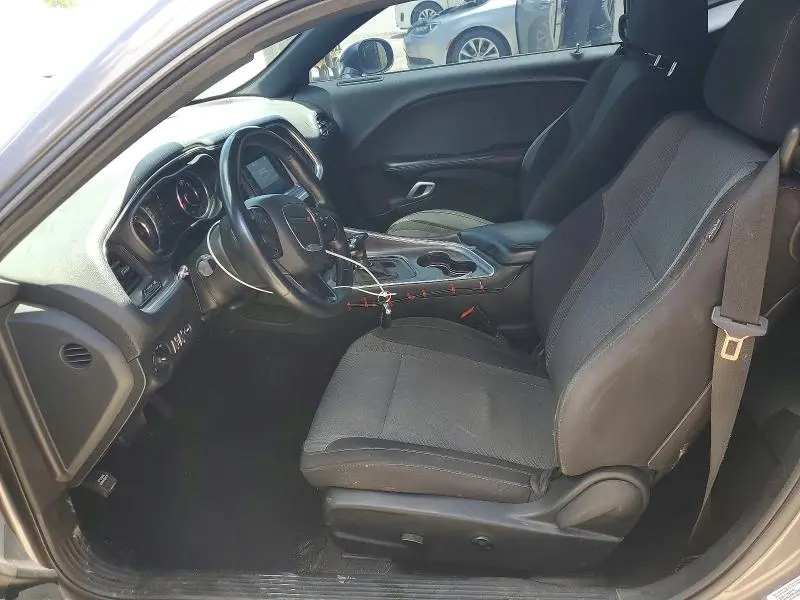 2015 DODGE CHALLENGER SXT  