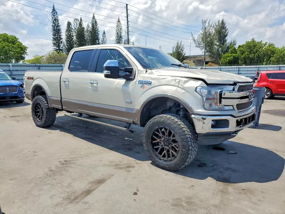 2018 FORD F150 SUPERCREW  