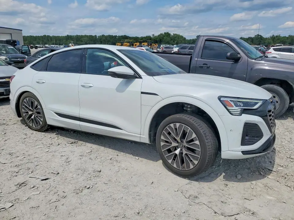 2024 AUDI Q8 E-TRON SPORTBACK PREMIUM PLUS  