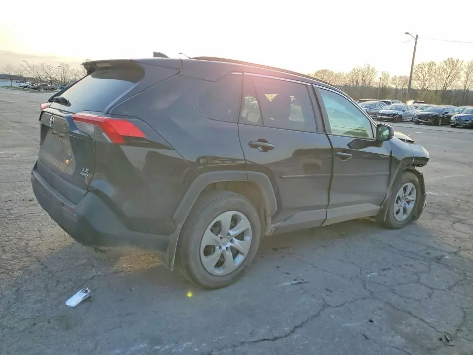 2021 TOYOTA RAV4 LE  