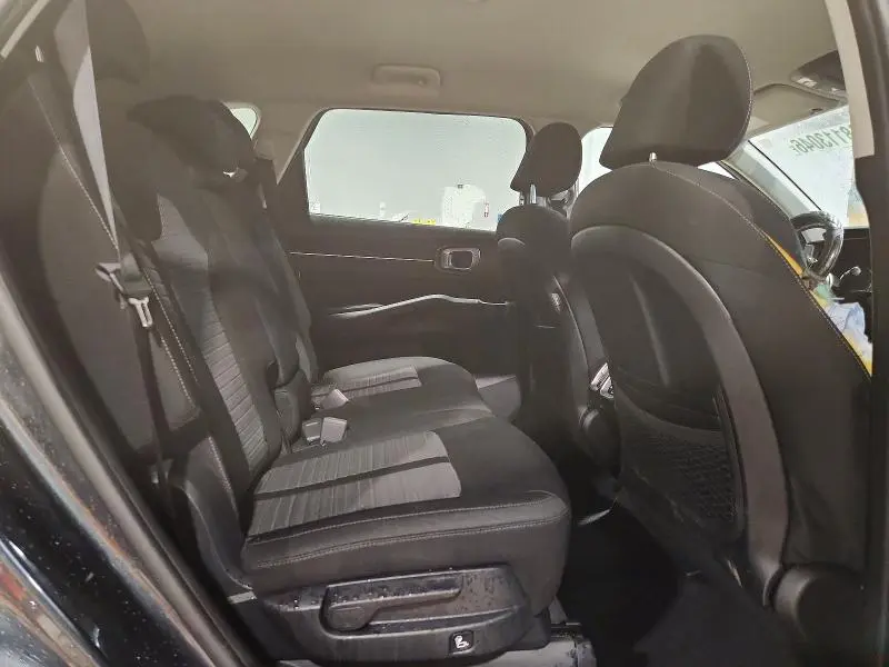 2021 KIA SORENTO   