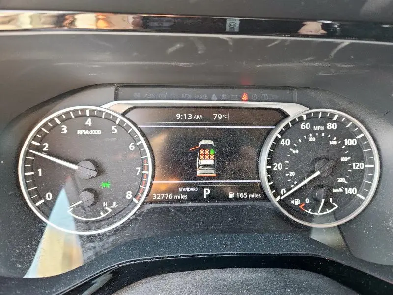 2022 NISSAN PATHFINDER SV  