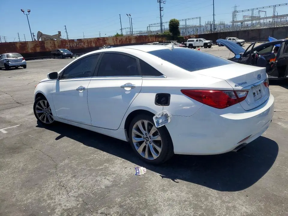 2013 HYUNDAI SONATA SE  