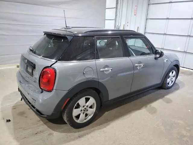 2016 MINI COOPER   