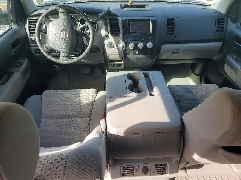 2010 TOYOTA TUNDRA CREWMAX SR5  