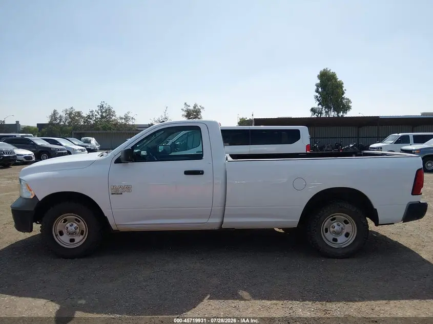 2019 RAM 1500 CLASSIC TRADESMAN  4X4 8' BOX