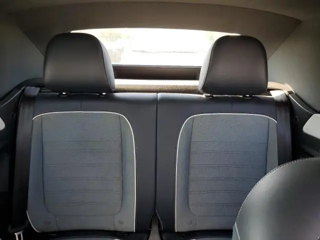 2016 VOLKSWAGEN BEETLE S/SE  