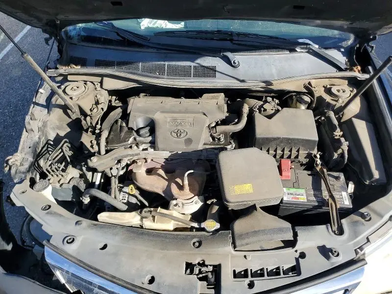2012 TOYOTA CAMRY XLE  