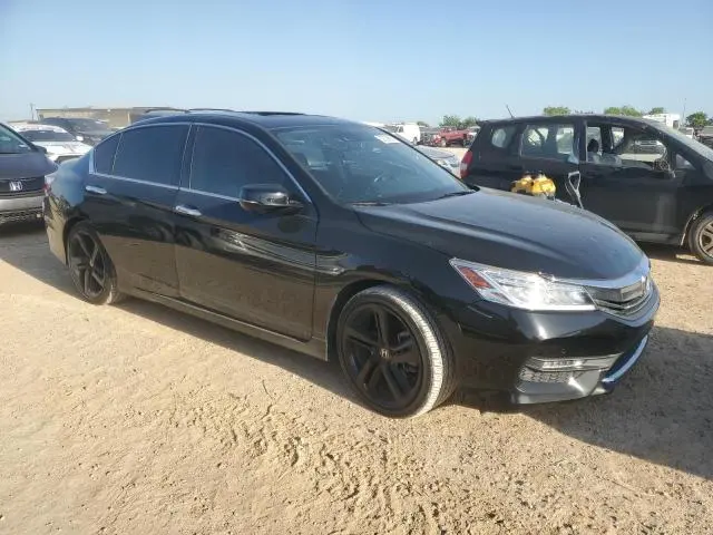 2016 HONDA ACCORD TOURING  