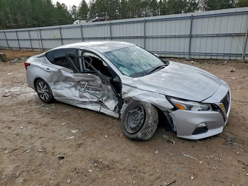 2021 NISSAN ALTIMA S  