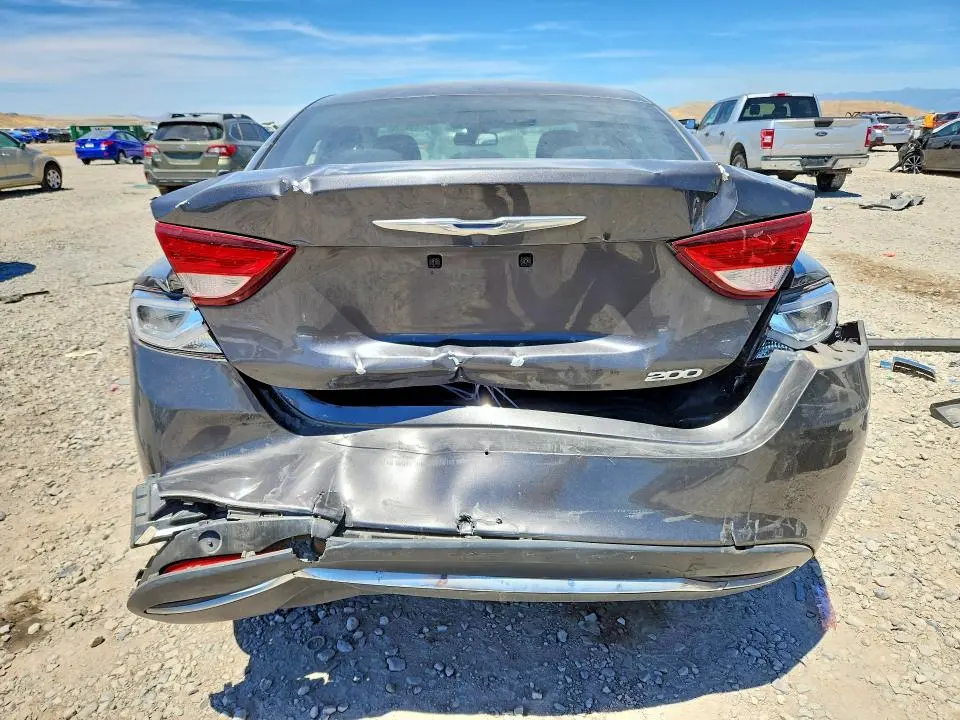 2015 CHRYSLER 200 LIMITED  