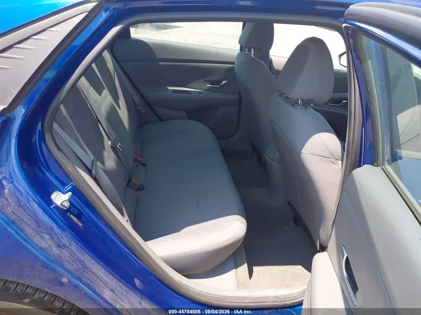 2021 HYUNDAI ELANTRA SE