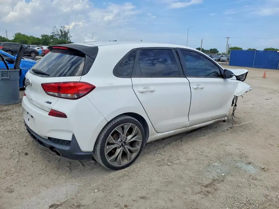 2020 HYUNDAI ELANTRA GT N LINE  