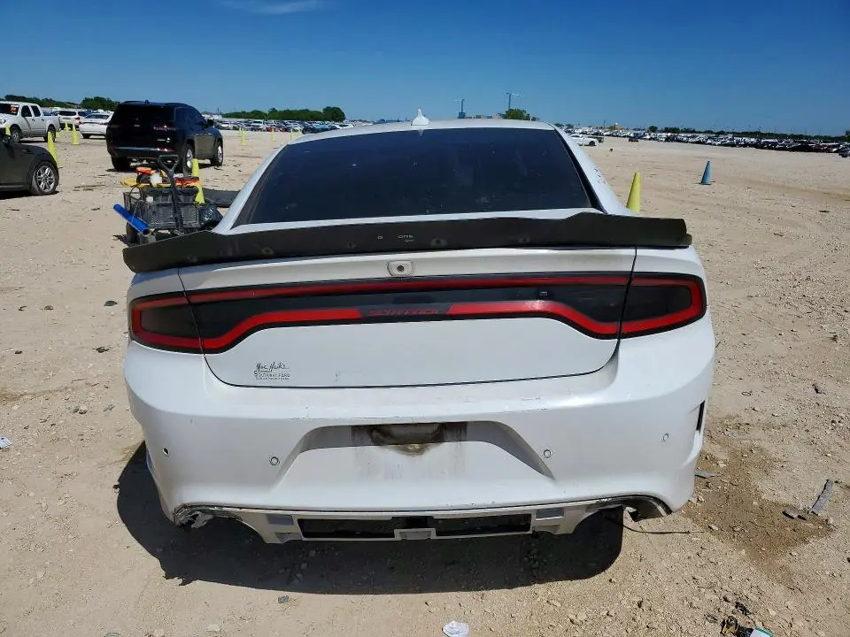 2015 DODGE CHARGER R  