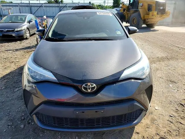 2020 TOYOTA C-HR XLE  