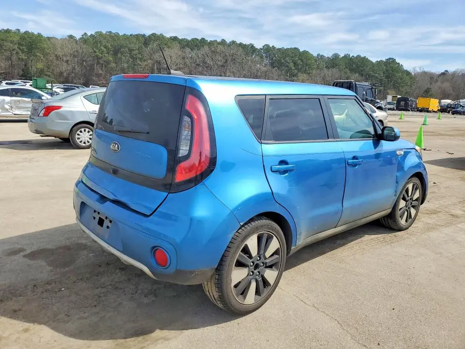 2018 KIA SOUL +  