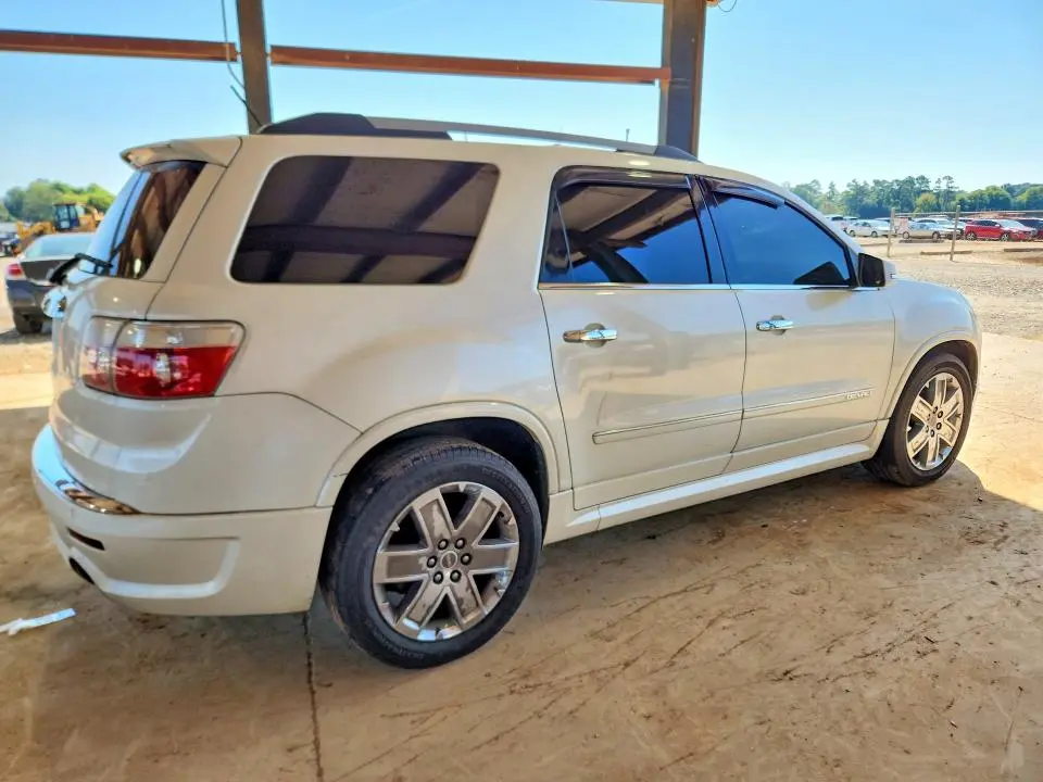 2011 GMC ACADIA DENALI  