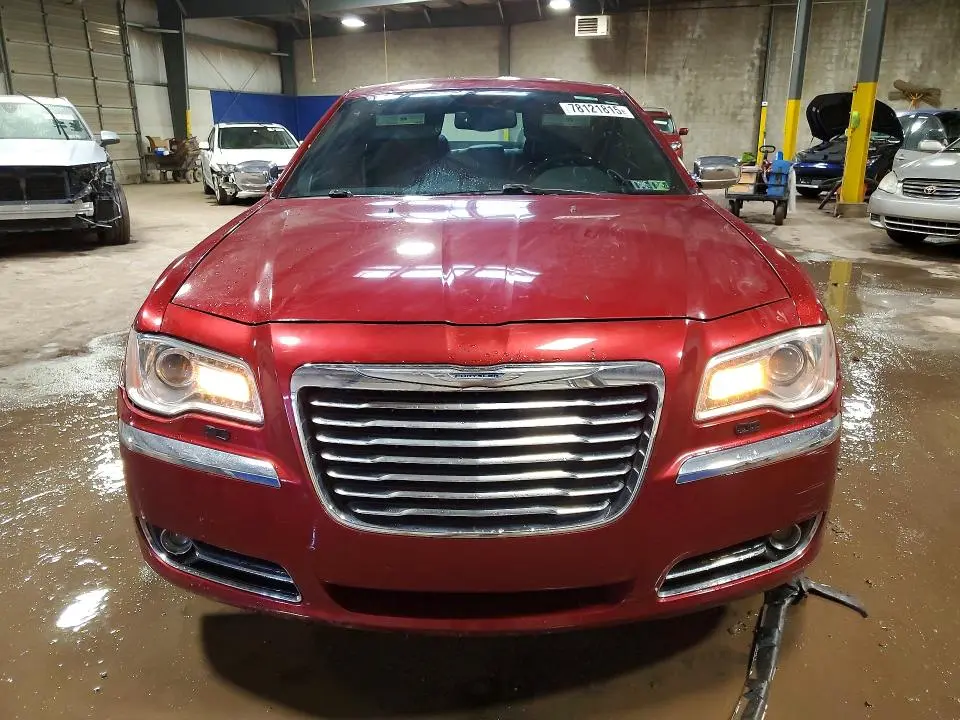 2014 CHRYSLER 300C   