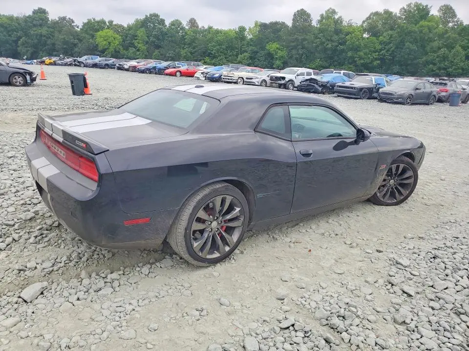 2014 DODGE CHALLENGER SRT-8  