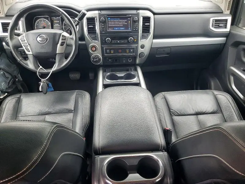2018 NISSAN TITAN PRO-4X  
