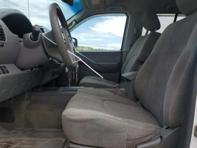 2014 NISSAN FRONTIER S  