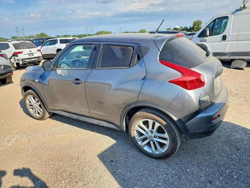 2013 NISSAN JUKE S  