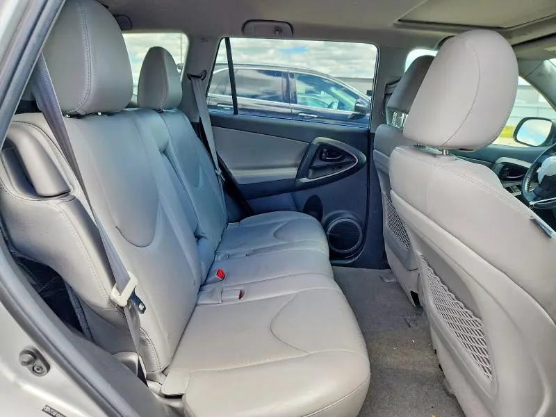 2012 TOYOTA RAV4 LIMITED  