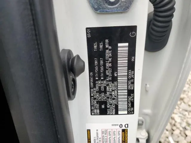 2021 TOYOTA 4RUNNER SR5  