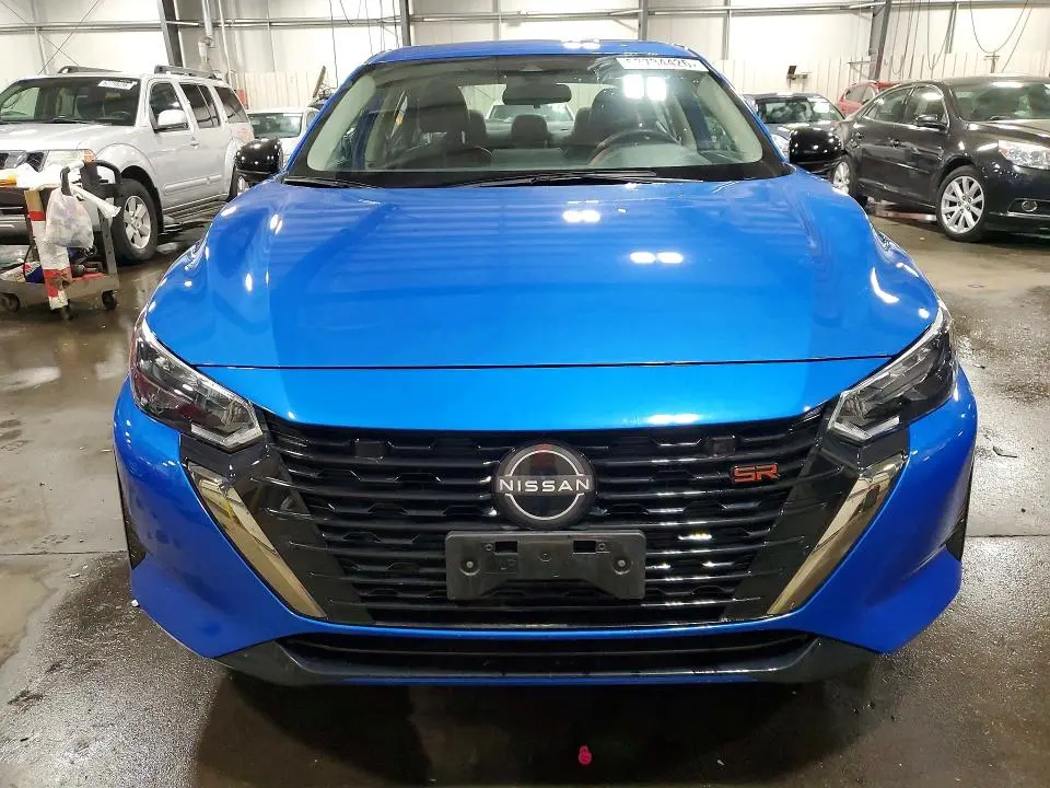 2024 NISSAN SENTRA SR  
