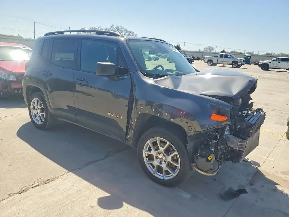 2022 JEEP RENEGADE LATITUDE  