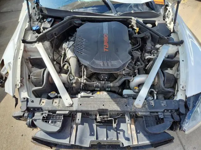 2019 KIA STINGER GT  