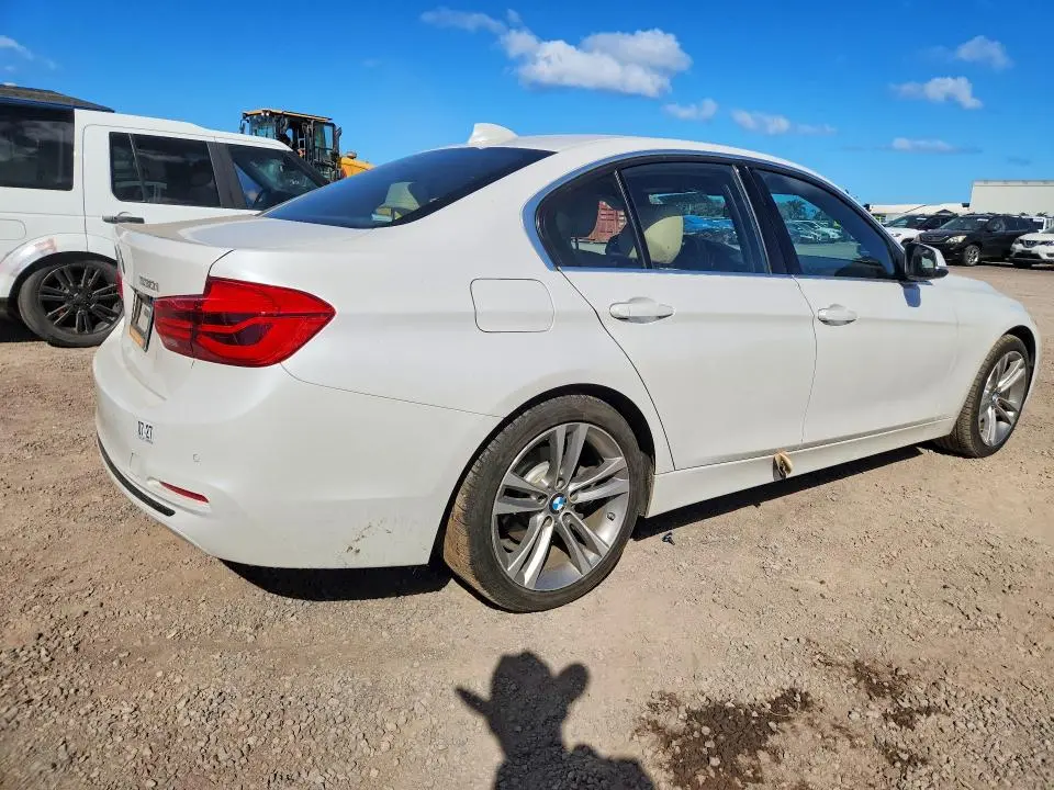 2017 BMW 330 I  
