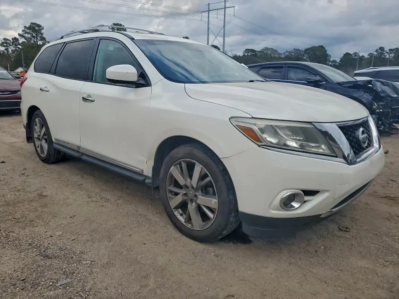 2016 NISSAN PATHFINDER S  