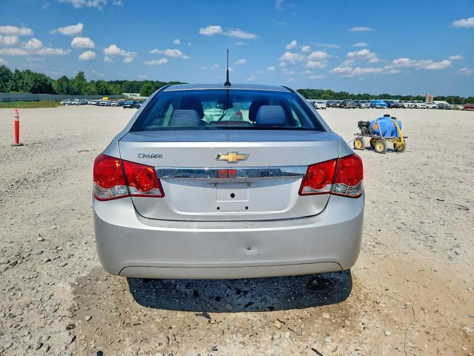 2012 CHEVROLET CRUZE LS  