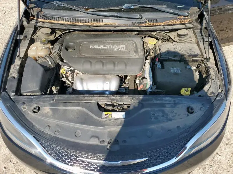 2016 CHRYSLER 200   