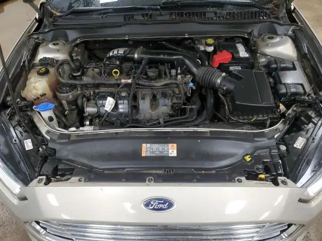 2016 FORD FUSION SE  