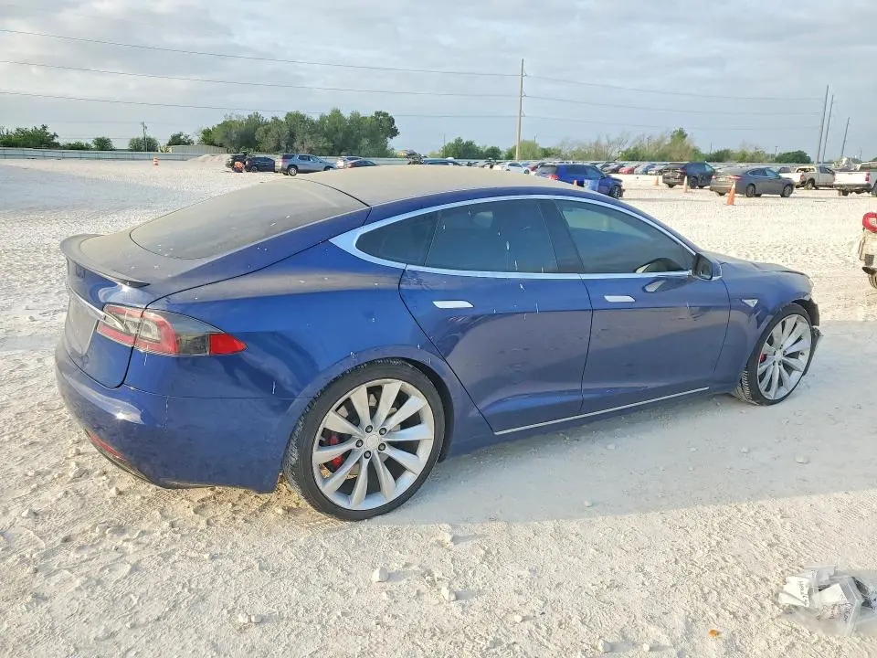 2016 TESLA MODEL S   